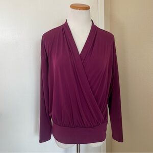 5 FOR $25 SALE 💗 Ann Taylor Factory PETITE Elegant Burgundy Women's Wrap Top